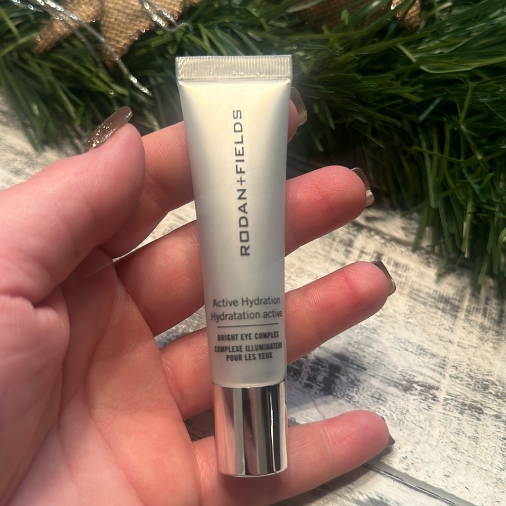R+F Active Hydration Bright Eye Complex